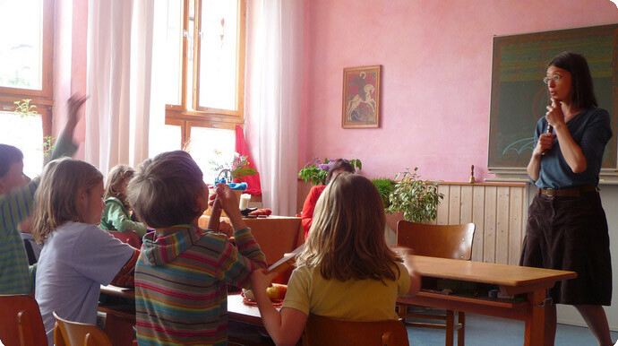 Eine Unterrichtssituation in einer der unteren Klassen., Bild: Archiv Freie Waldorfschule Erfurt