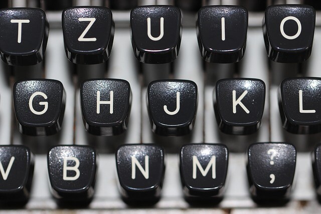 Schreibmaschine, Bild: pixabay.com/Schreibmaschine-1227357/